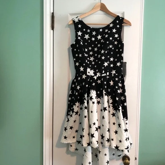 Anni CoCo Dance Dress - Picture 3 of 7